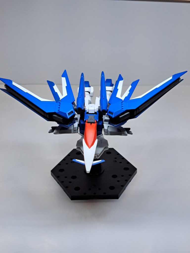 MA形態。機首部を赤く塗装するだけで、かなりリ・ガズィのBWS感が出た気がします。