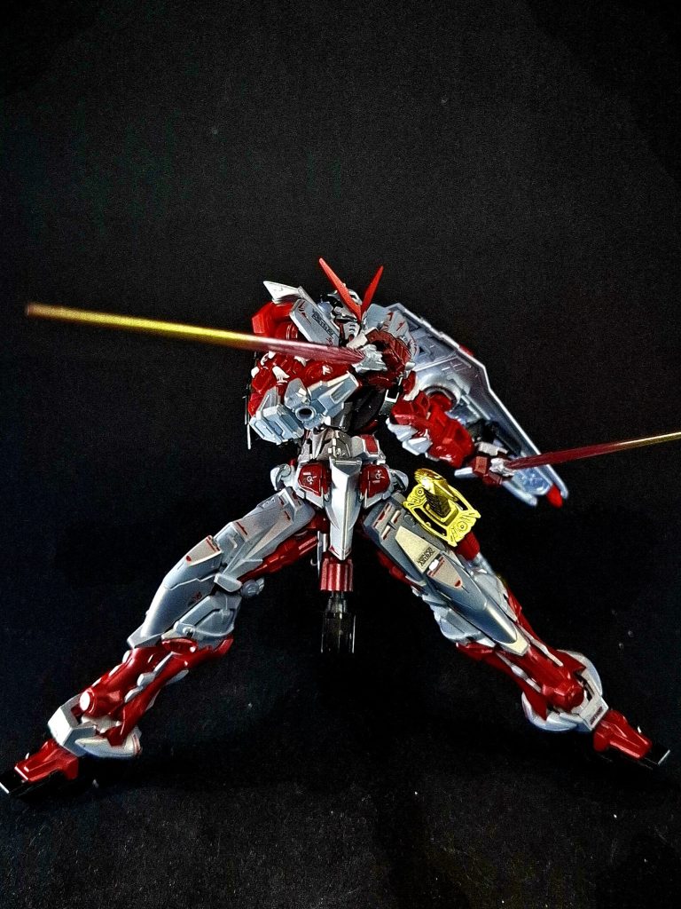 RG ガンダムアストレイレッドフレーム–9枚目/制作者:鈴木 克海
