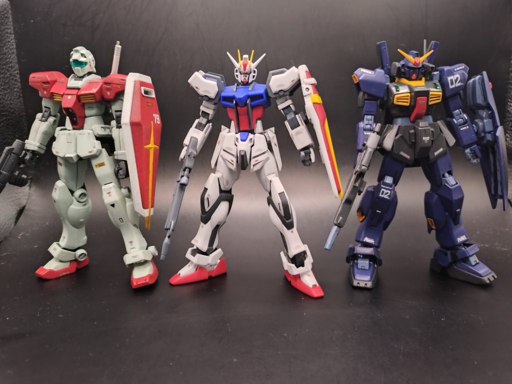 ガンプラマフィアジム、MkⅡと比べてもサイズは殆ど変わらない。