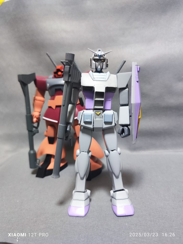 手持ちの塗料でそれぽく塗装しました