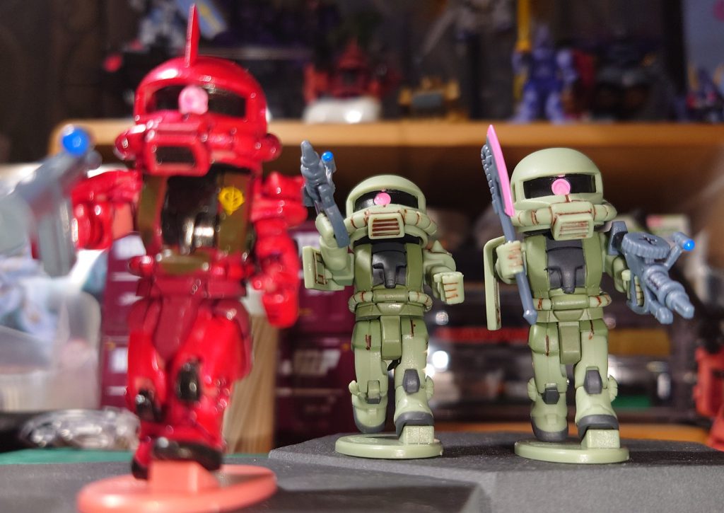 ザク バリエーション ビットロットガンダムのシャア専用ザクⅡとザクⅡ一般機 ジークアクスビギニングで、ジーンの代わりに出撃したシャアがガンダムを奪い、ジオンに勝利をもたらした展開には興奮した!勝利の栄光を君に!!