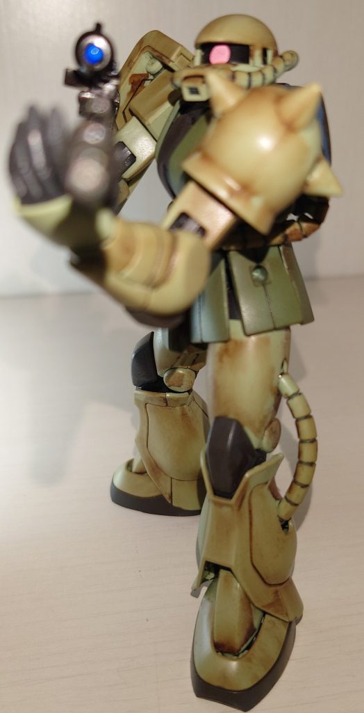 前から見ると、ムリクリ感が目立つが、考えてはダメだ!感じるんだ!D'ont think. Feel!