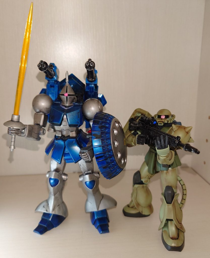 前回のギャン・ザ・フラッシュと比較… ギャン、オメー、デカかったんだな ちょっと笑った