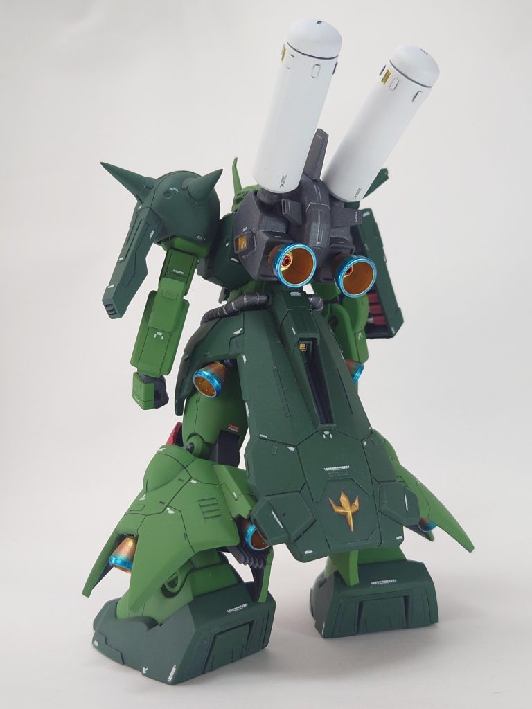 バックパックにポリキャップ埋め込んで組み換え出来る様にしてますがスペース無くて大変でした😅