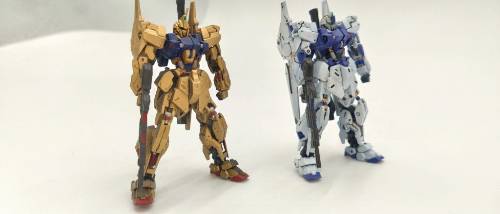 ガンダムアーティファクト　百式クワトロの金　白のアムロに塗装しましたW