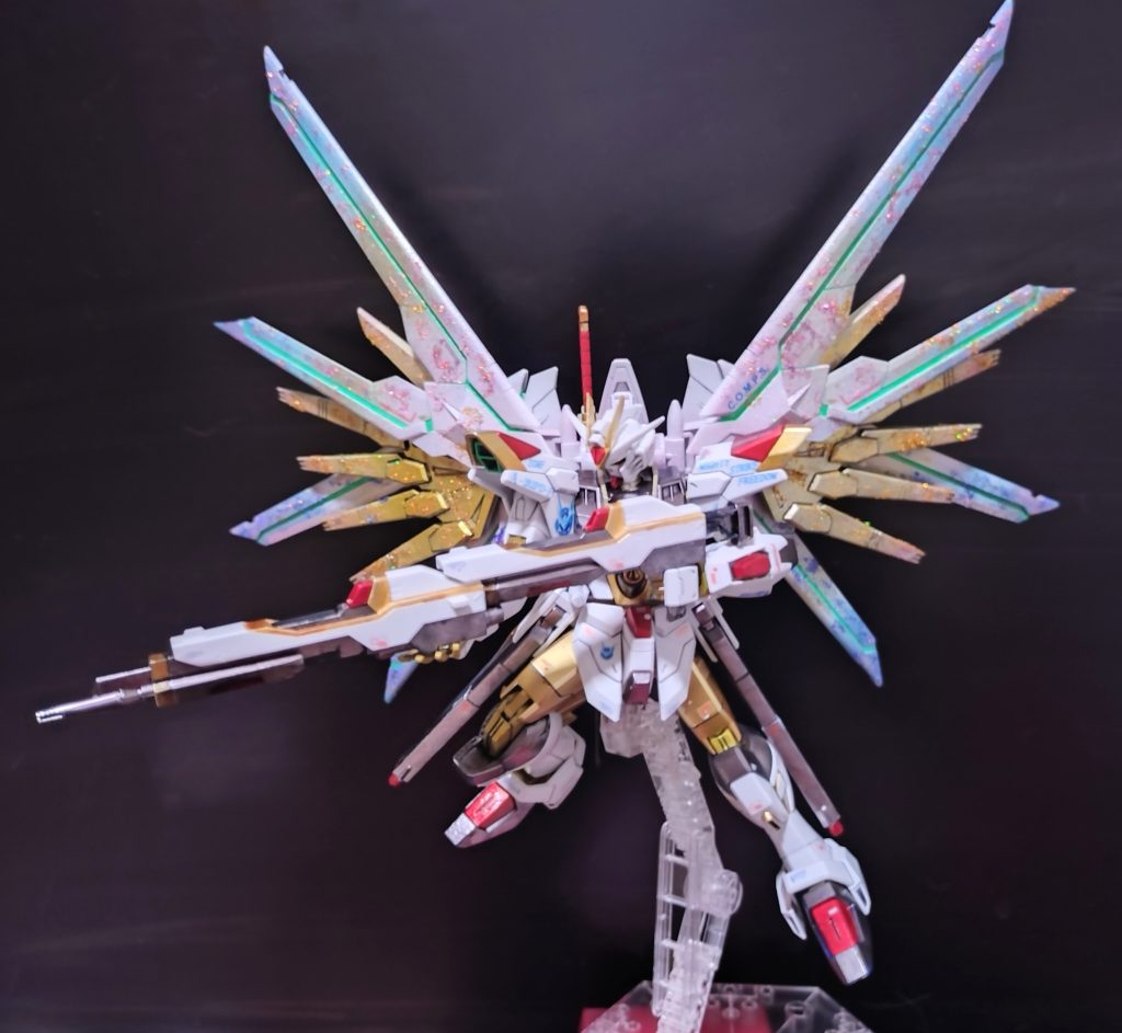 この肩が前に可動する機構ホント最高なんですけど