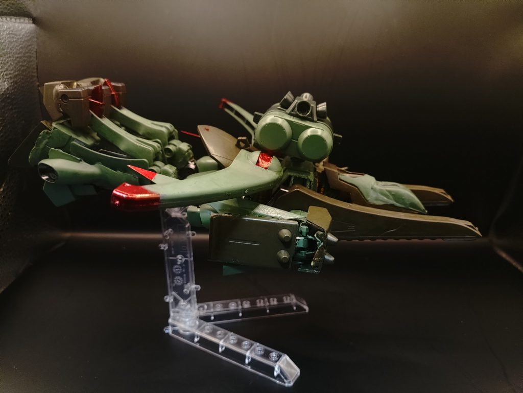 ◯サイド本機のMA形態として重視されたものは2点あり、「戦闘機としての空戦能力」「他のMSを凌駕した巡航能力」てなっており、その2点については非常に高いスペックを取得している。