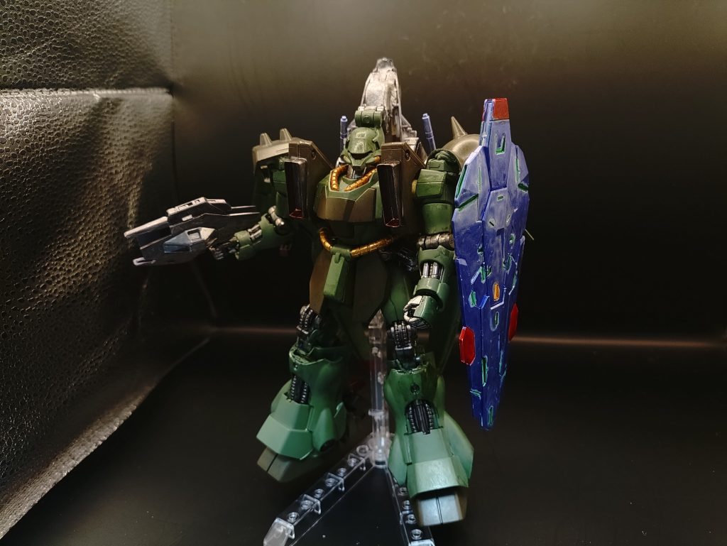 ◯武装モード各ドローンビットをシールドやライフルに装備した、ビットアーマードフォームと呼ばれる形態。この形態になる事で防御力、瞬間火力が増加し、戦闘力が向上する。