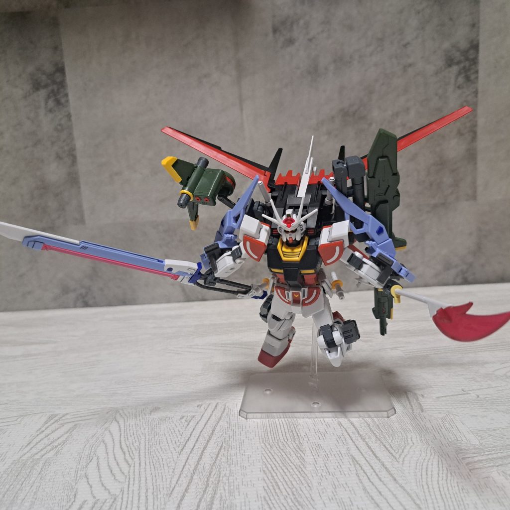 シュベルトゲベールとビームナギナタの二刀流。