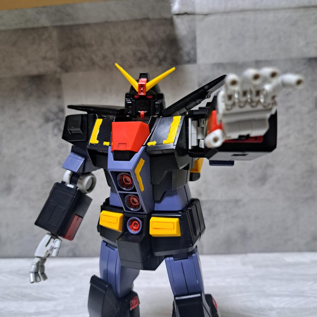 バランスを取る為、シールドは外す。