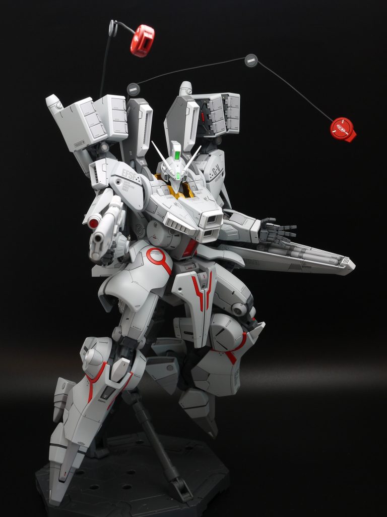 備考・いつもながらどうしても小キズやホコリの付着などの粗はあります。・ビームサーベルはランナーからの切りっぱなしです。