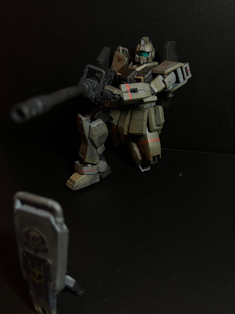 まあまあお気に入りのポーズと盾