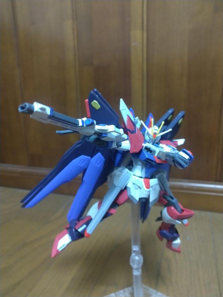 グランビームライフル一度に3発連射可能。