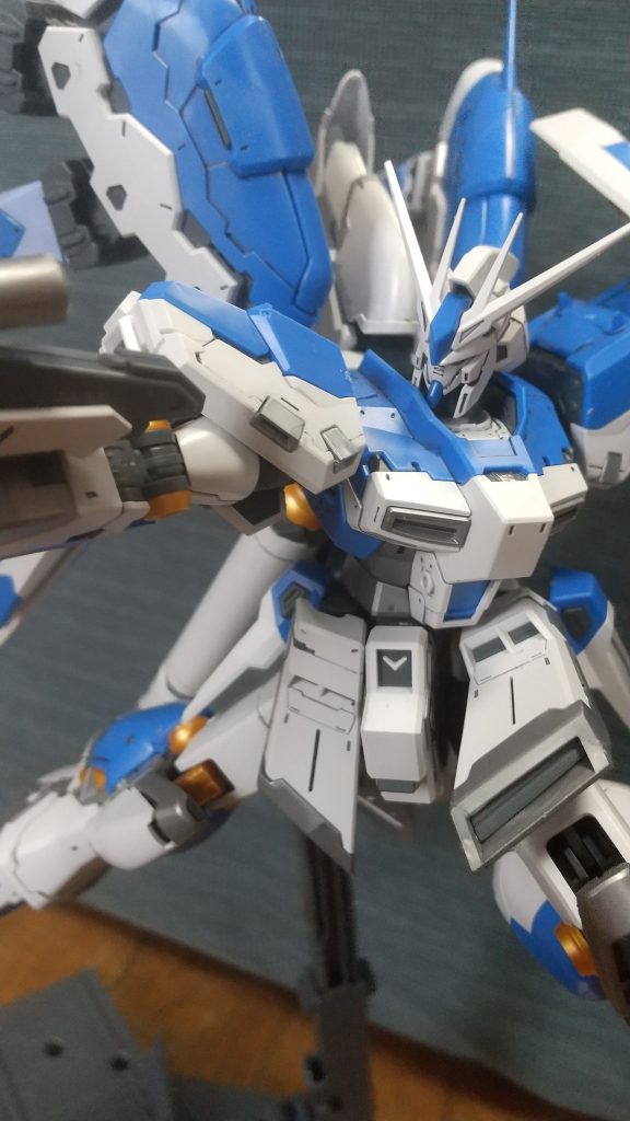 RG Hi-νガンダム