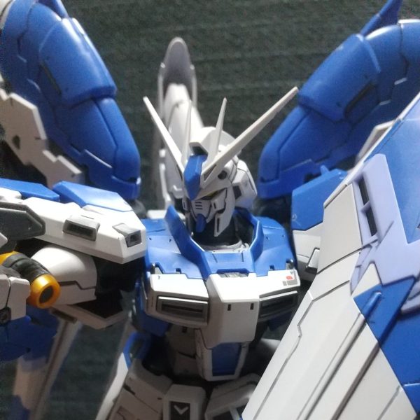 RG Hi-νガンダム