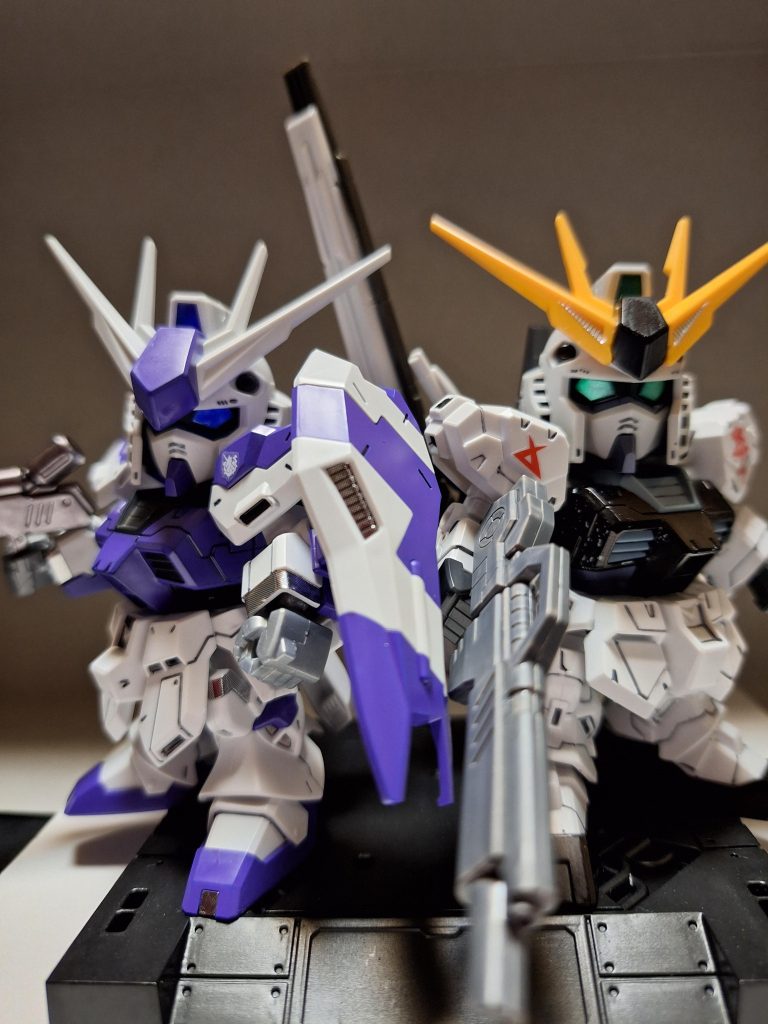 ガンダムA.R　Hi-ν型–5枚目/制作者：キサラギ