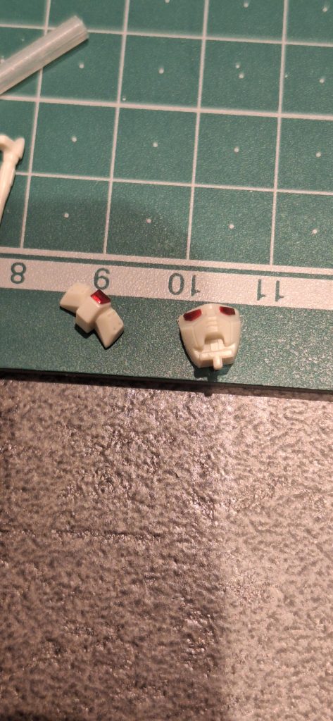 頭部後ハメ加工