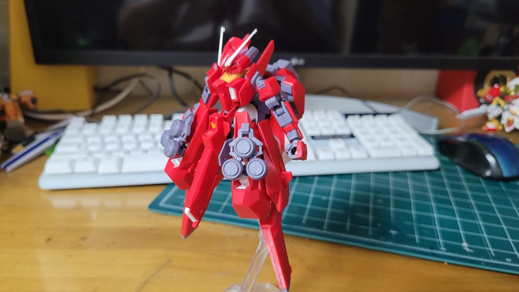 最後はバザムIIのデッドウェイトを全て解除して現れた赤いウンドワートです。 これが全部部品加工なしで作られるというのが不思議ですね。 やっぱりAOZが一番です。