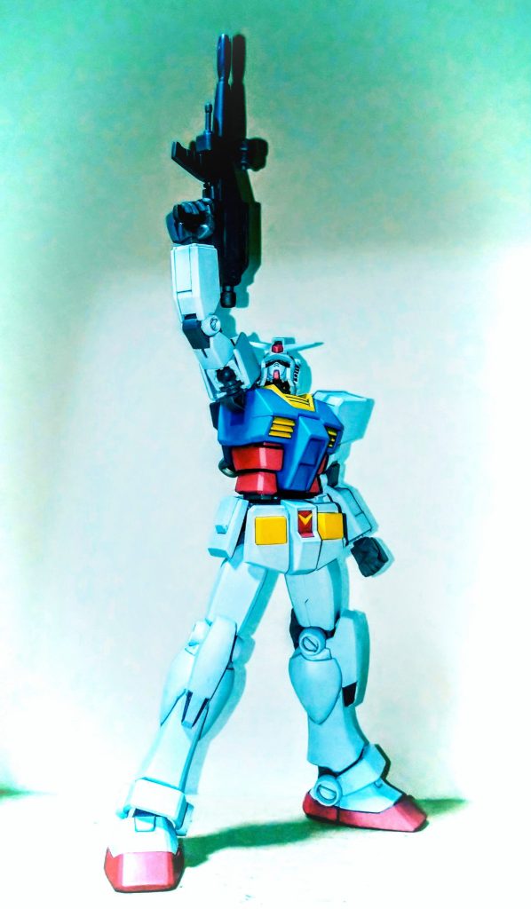 最後はド派手に光る宇宙に向けて・・・「ノーダメラスシューッ‼️」 自分はシンプルな方が好みなので(まあ変わる事もあるだろうけど)複雑なディテールやデカール等は無い仕上げになってしまうので画像編集で誤魔化しました。