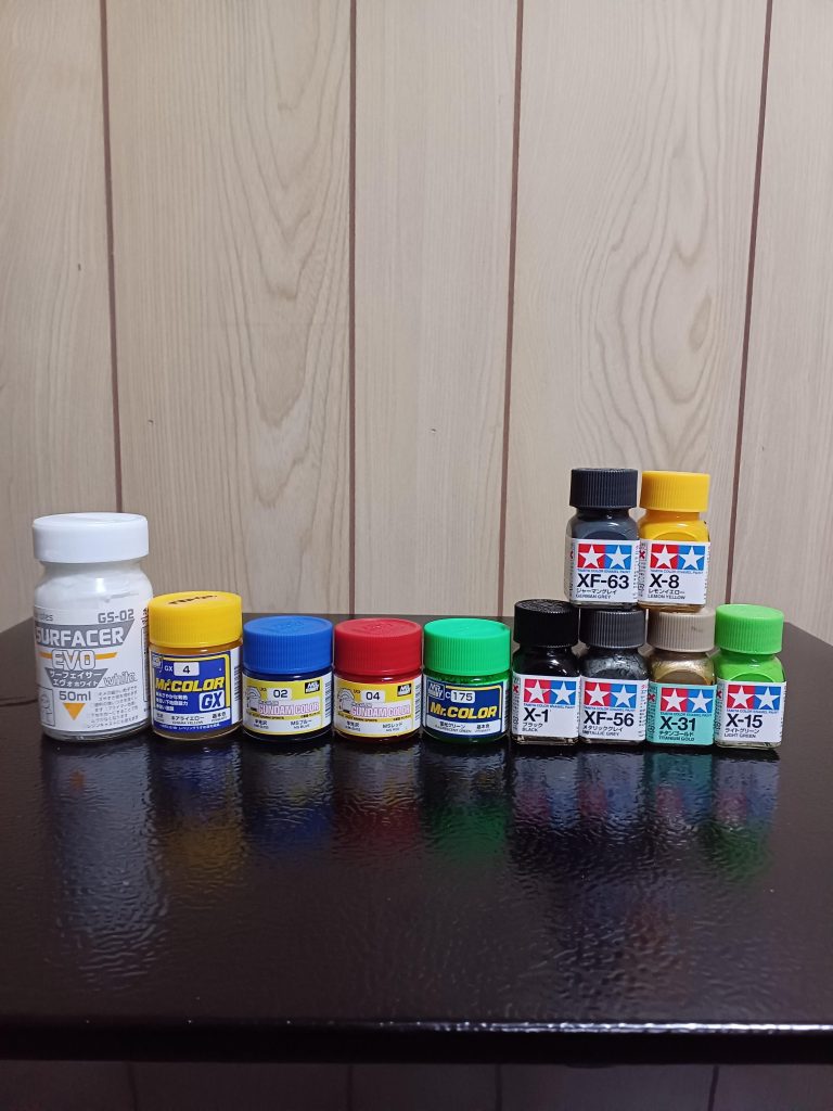 使用した塗料です(gundam-kao6)