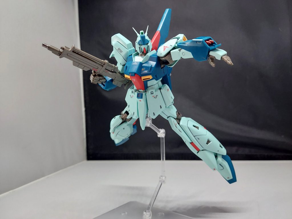 グレネード赤色でしっかり塗装見映え良くなりますね✌️