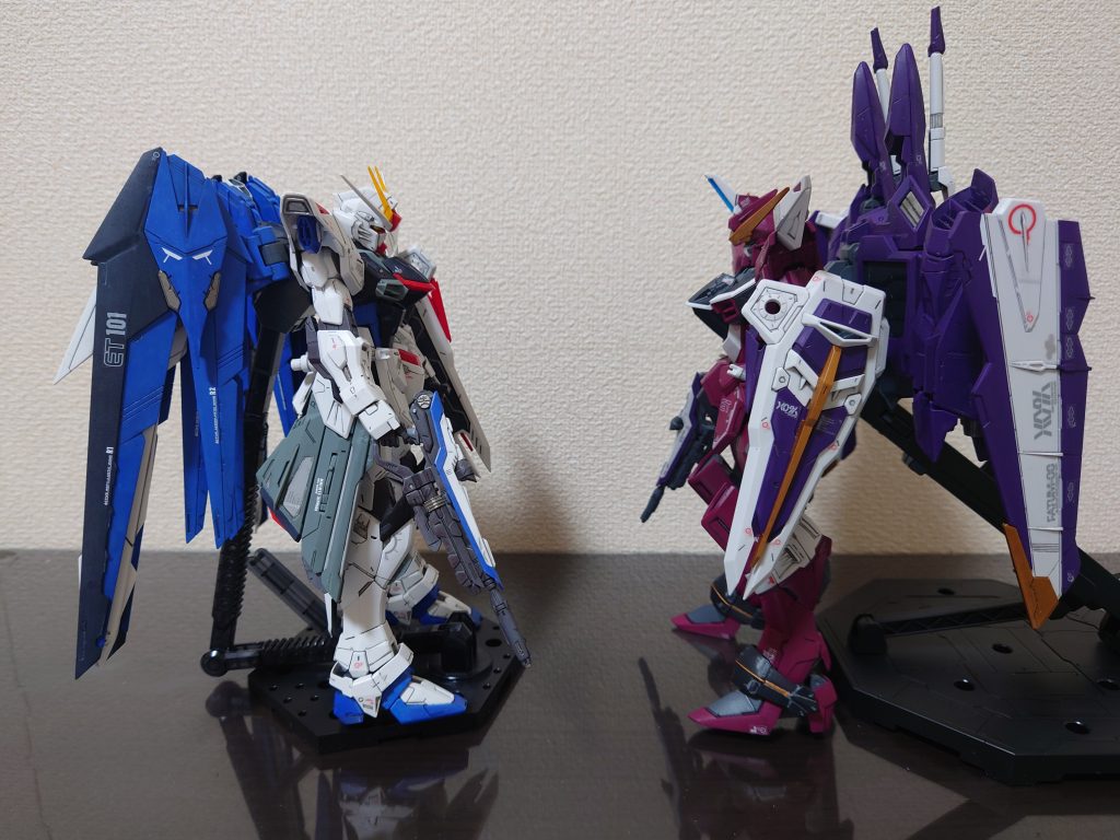 MG ジャスティスガンダム–3枚目/制作者：モモのしん