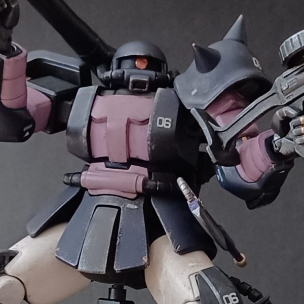 HGUC 1/144 MS-06R-1A 黒い三連星ザク(オルテガ機)