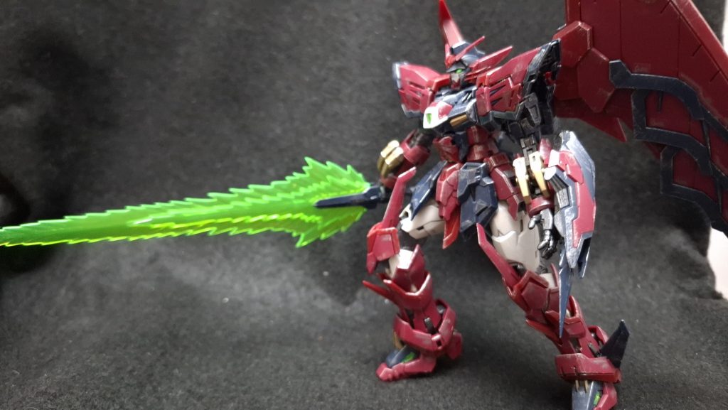 ふだんHGばかり作っていると、同じ1/144サイズでもRGは情報量が全然違うことに戸惑います。色々作ってみた方がいいのかもしれませんね。次は簡単なキットで少し苦手なことに挑戦してみようかと思っています。