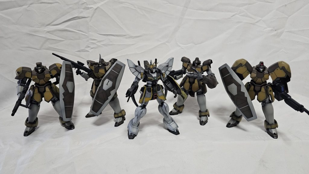 言わずと知れた、ネームド4機とおまけ、、、ではなく、サンドロック！