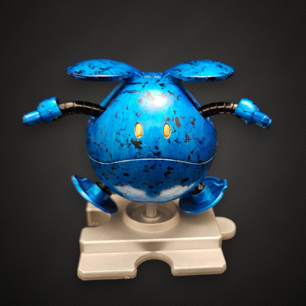 正面から。青はタミヤのクリヤーブルーを使いました。