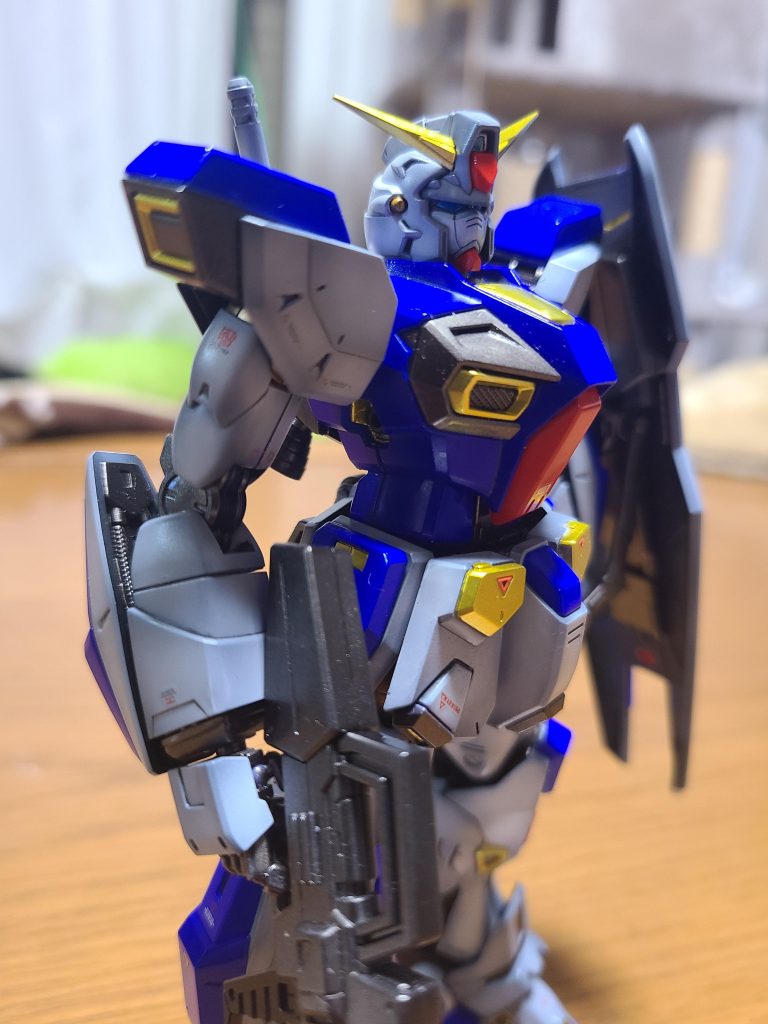 黄色のスラスターの多さがいいんです。