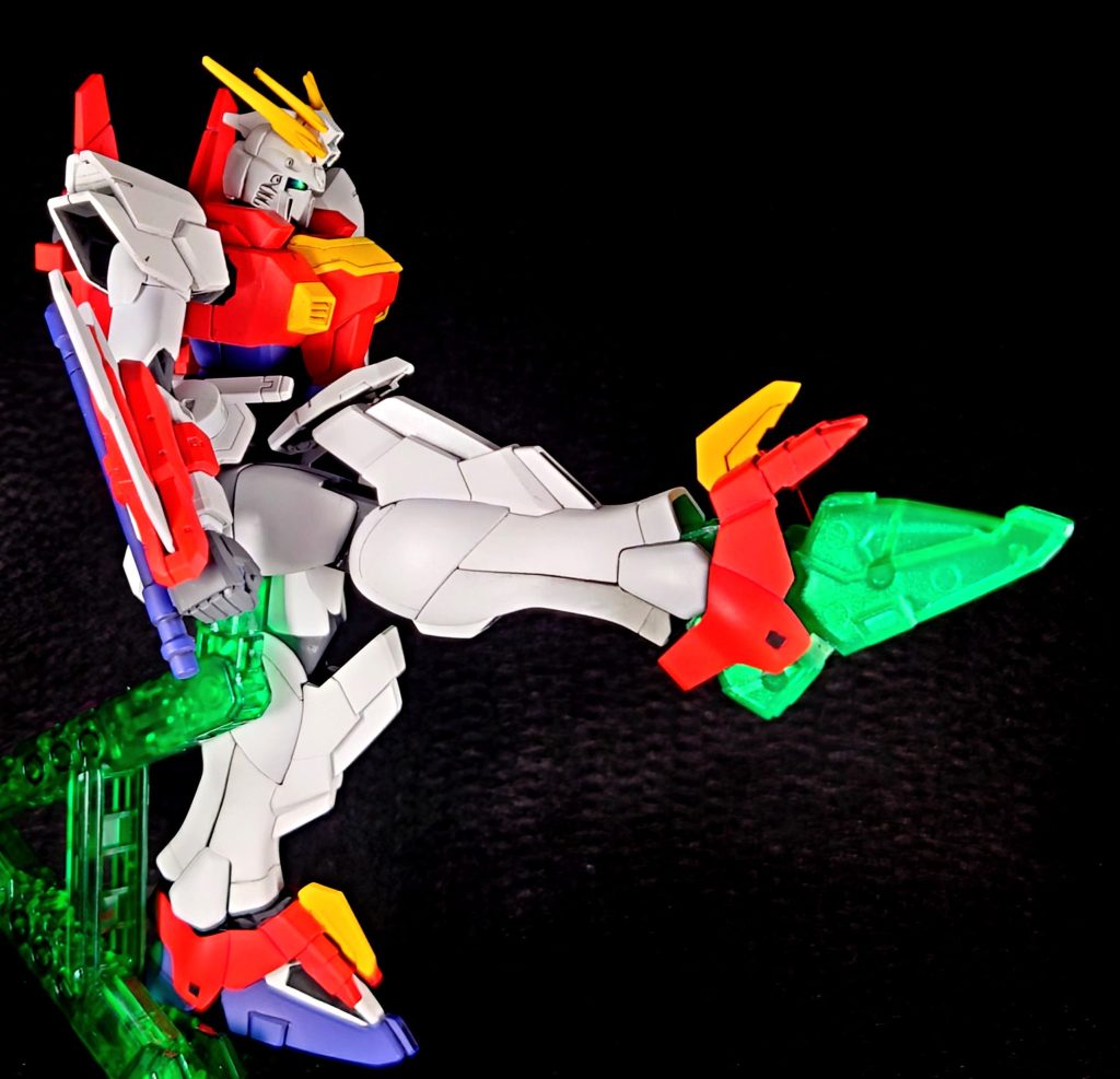 爆熱爆砕トンファーキックゴッドガンダムのキットは結構な種類を組んでいたのですがようやくこの機体にも手を付けることが出来て良かったです。どんな機体を組んでも楽しいのですがやはり私はGガンダムや格闘機が好きなんだなと思います。次はマックスターを作ろうかと考えているのですが果たして今後どうなるか…ボルトも待ってます。最後までご閲覧ありがとうございました!