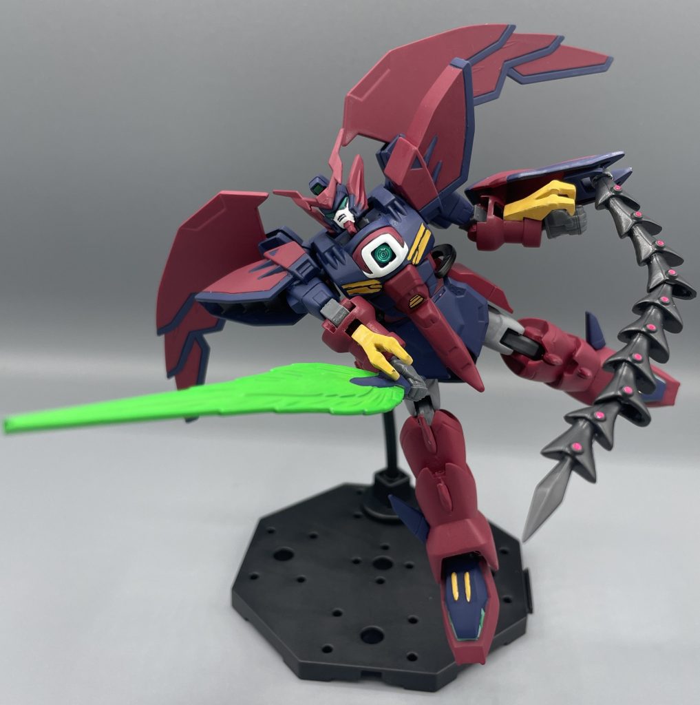 システムを使いこなすようになったか! 非常に高性能なMSであるエピオンですが、その根幹・本質は、ゼロシステムです。パイロットに近い未来を見せ、確実な勝利を得るための行動を促します。 ゼロシステムが示す未来は、勝利の栄光だけではありません。自らの死や大切な人の死といった”最悪の想定”も含まれます。 パイロットの心情や身体能力等は一切考慮されませんので、並みのパイロットでは心身がすり減らされ、自ら身を滅ぼすこととなります。