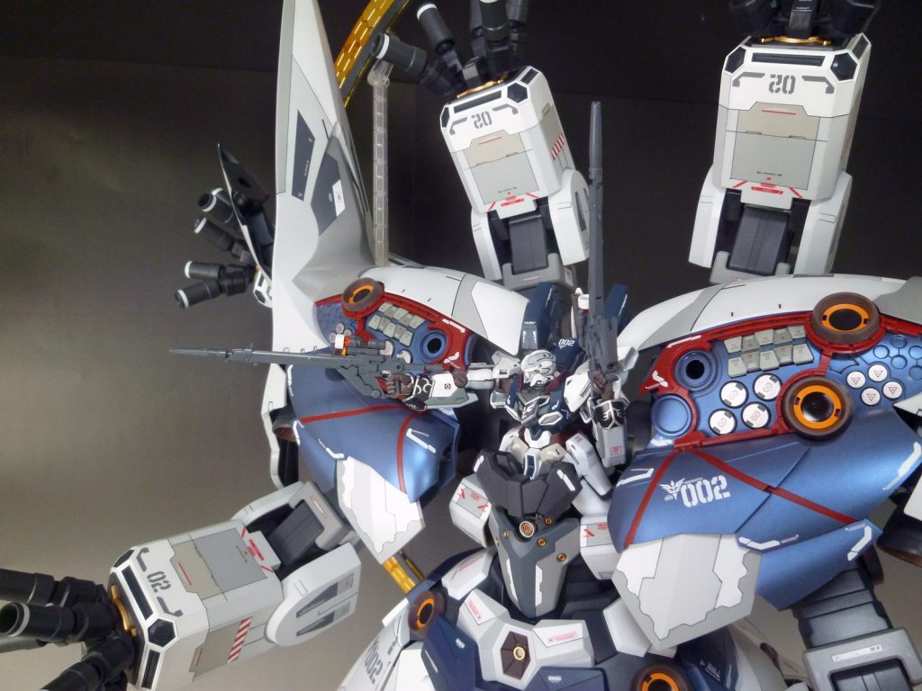 そして、ダブルビームライフル(gundam-kao3)このキットのシナンジュでないと出来ないのでやりたかったんですよね~~(gundam-kao9)