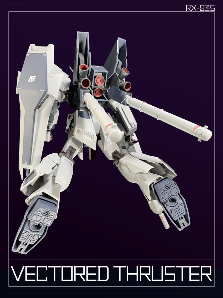 背部に搭載される「推力偏向スラスター」はAMBAC可動肢を兼ねた大型推進機であり、本機に¨驚異的¨な機動性能を齎す。同時に機体加速度も¨驚異的¨であり、搭乗者の生命を脅かす。「RX-93」の代名詞「AEV/PFF93AR フィン・ファンネル」はオミットされている。The “thrust deflector thrusters” mounted on the back are large propulsion machines that also serve as movable AMBAC limbs, bringing ¨amazing¨ mobility performance to this MS.The AEV/PFF93AR , synonymous with the RX-93, has been omitted.