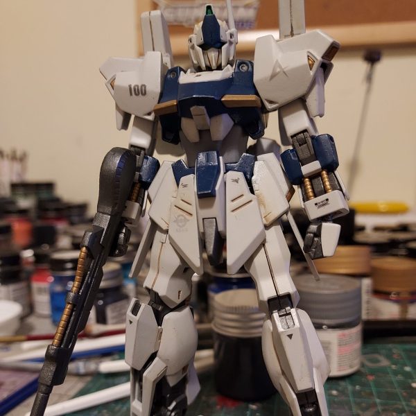 MSN-00100 百式 (アムロ・レイ専用)