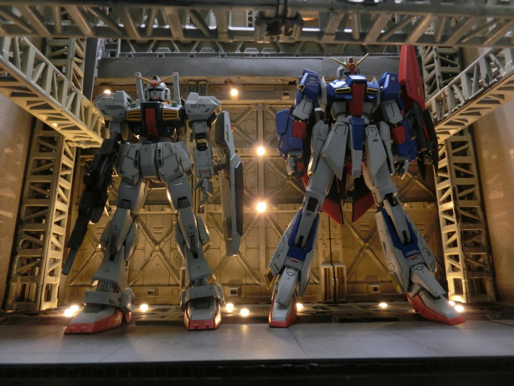 ＲＧガンダムマークⅡとのツーショット