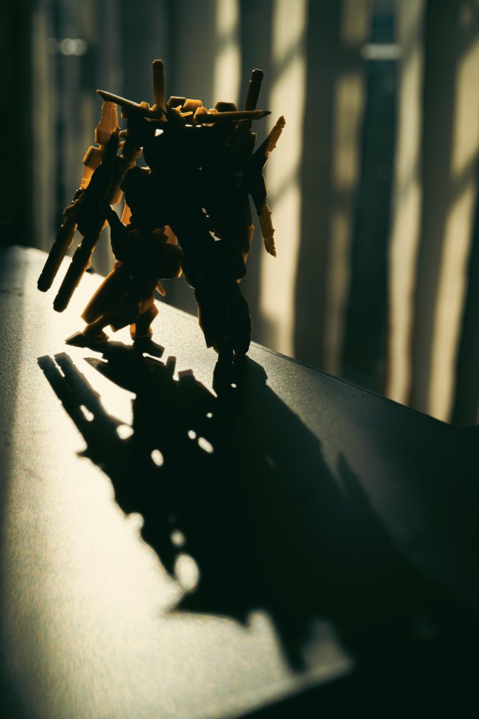 10箱あるのでまだまだ続きます。次回作はこちらを予定。壽屋さんのアーマードコアやハセガワさんの航空機も良いですが、ガンプラは皆さんと交流しやすいのが良いですね。最後までご覧いただきありがとうございます。