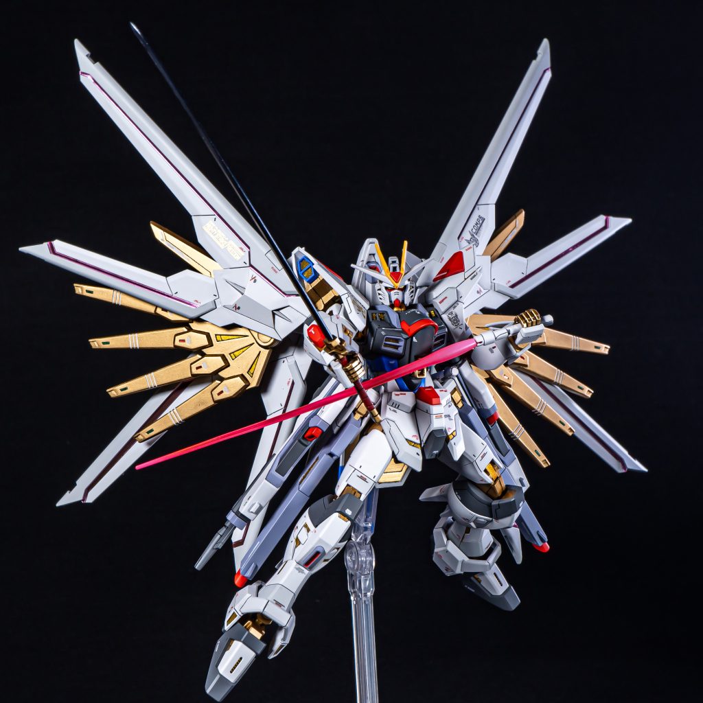 HG マイティーストライクフリーダム–3枚目/制作者：エヌヌ