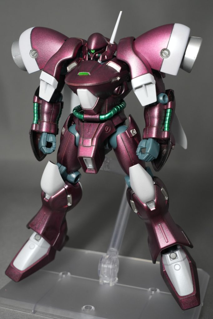 ガーベラ・テトラ・・・シーマ様の乗機としても、MSデザインとしても好きなんですよ。