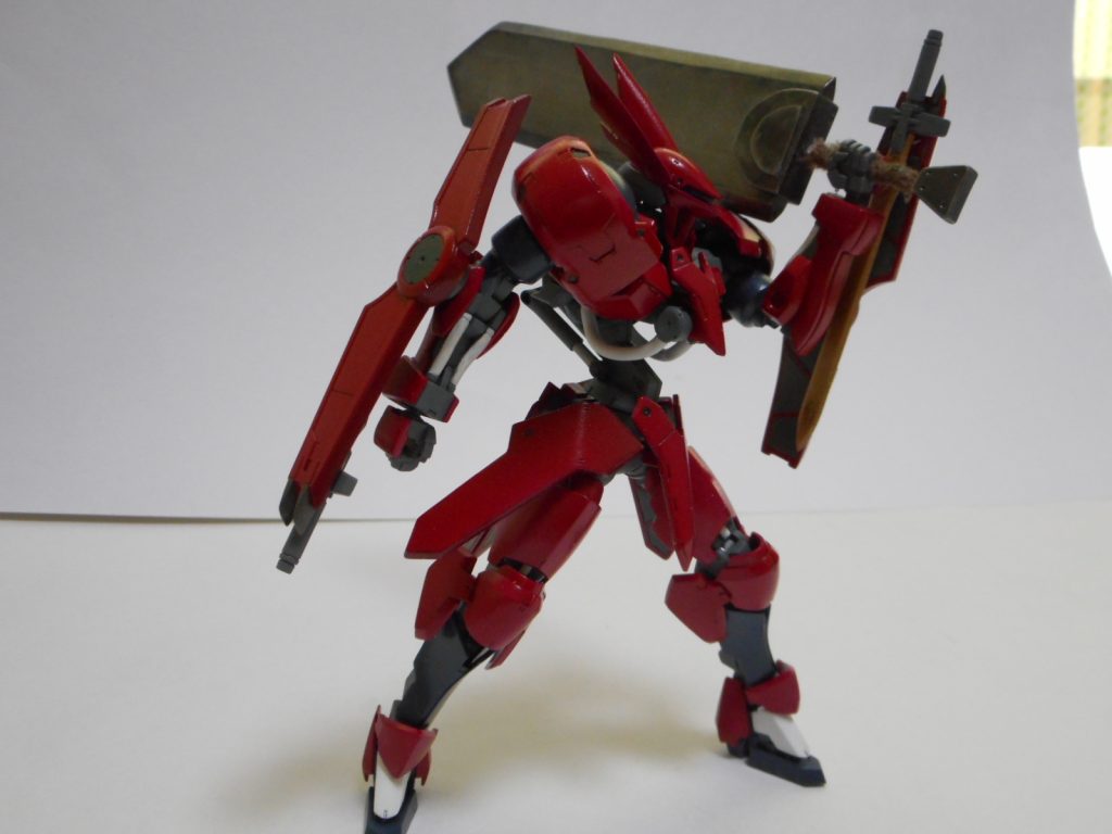 ここからは武装集？まずはどっかで見たドラゴン殺せそうな鉄塊。