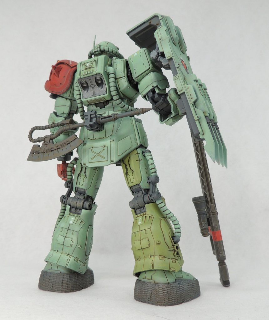 ■ウェザリングエナメル系塗料のブラウン、ダークブラウン、オレンジ等によりスミ入れとウォッシングを行いました。今回はサンド系の汚しは控えめにしています。