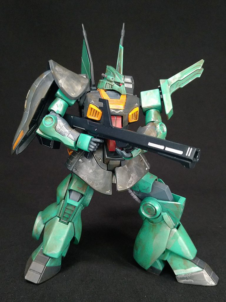 クレイ・バズーカだけ新品感。