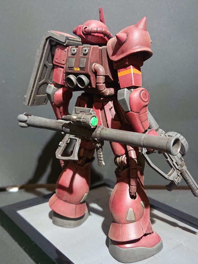 赤だけどシャア専用ではない–3枚目/制作者：mauloa