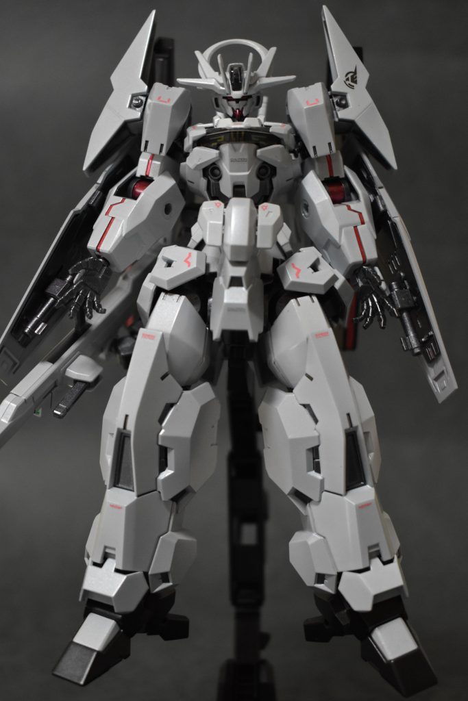 以上です。ガンダムフレーム全部乗せ!みたいな、ボリューミーで悪役感のあるラスボス機体に仕上がって満足です。