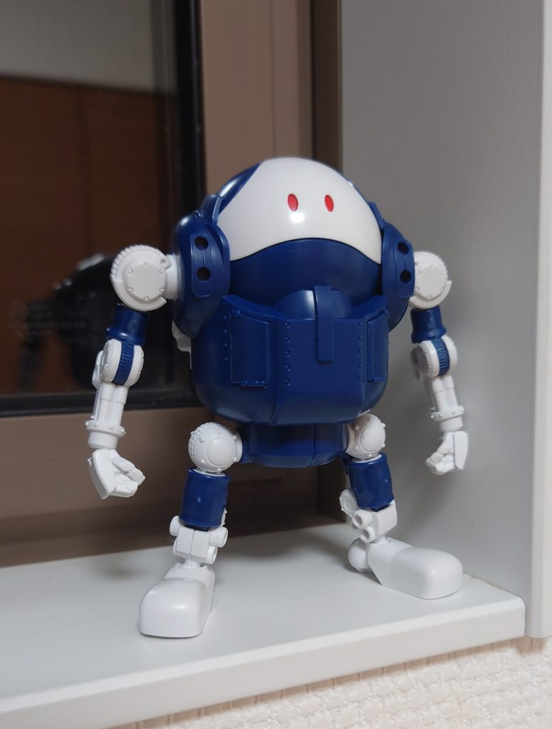 仮組み段階、当初息抜きに部分塗装仕上げで終わるつもりだったんですが、成型色とアゴの配色がいまひとつだったので塗装仕上げにプラン変更。通常版のモビルハロの成型色は抜群に良かったんですがねぇ、もっと中間色にふってくれれば…(;^ω^)