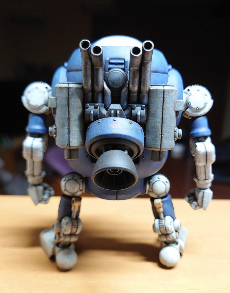 バーニア部等 黒サフ→ファントムグレー→ウェザリングマスター青やけタンク部 黒サフ→ファントムグレー→ニュートラルグレーマフラー( ?)部 黒サフ→ガンメタル→焼鉄色→ウェザリングマスター青やけ、すす です。