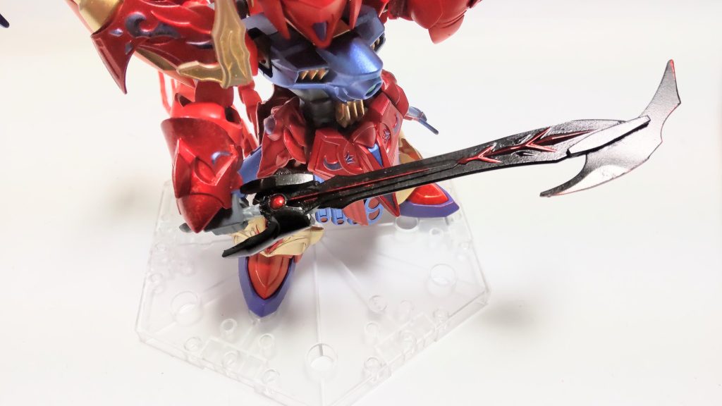 魔剣フラムヴェイガン族に受け継がれてきた魔剣。心技体を極めた猛者にしか扱えない代物。