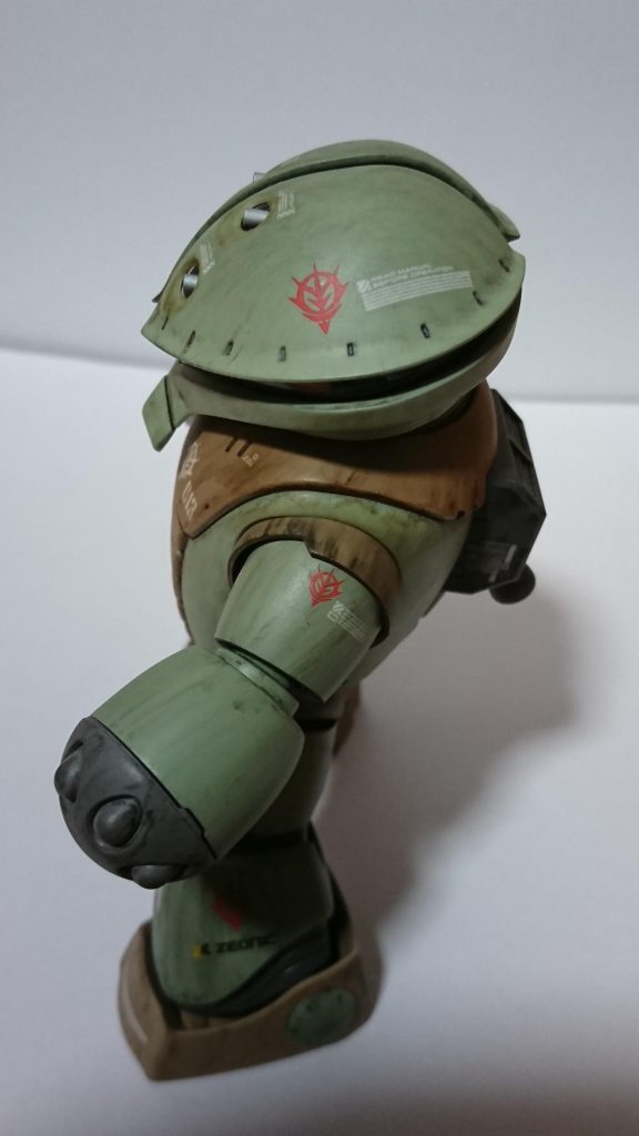 デカールであまり赤いデカール使わなかったですが使ってみたら結構良い感じになりました。