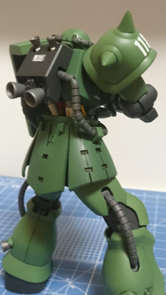 ザクⅡＦ2–4枚目/制作者：mauloa